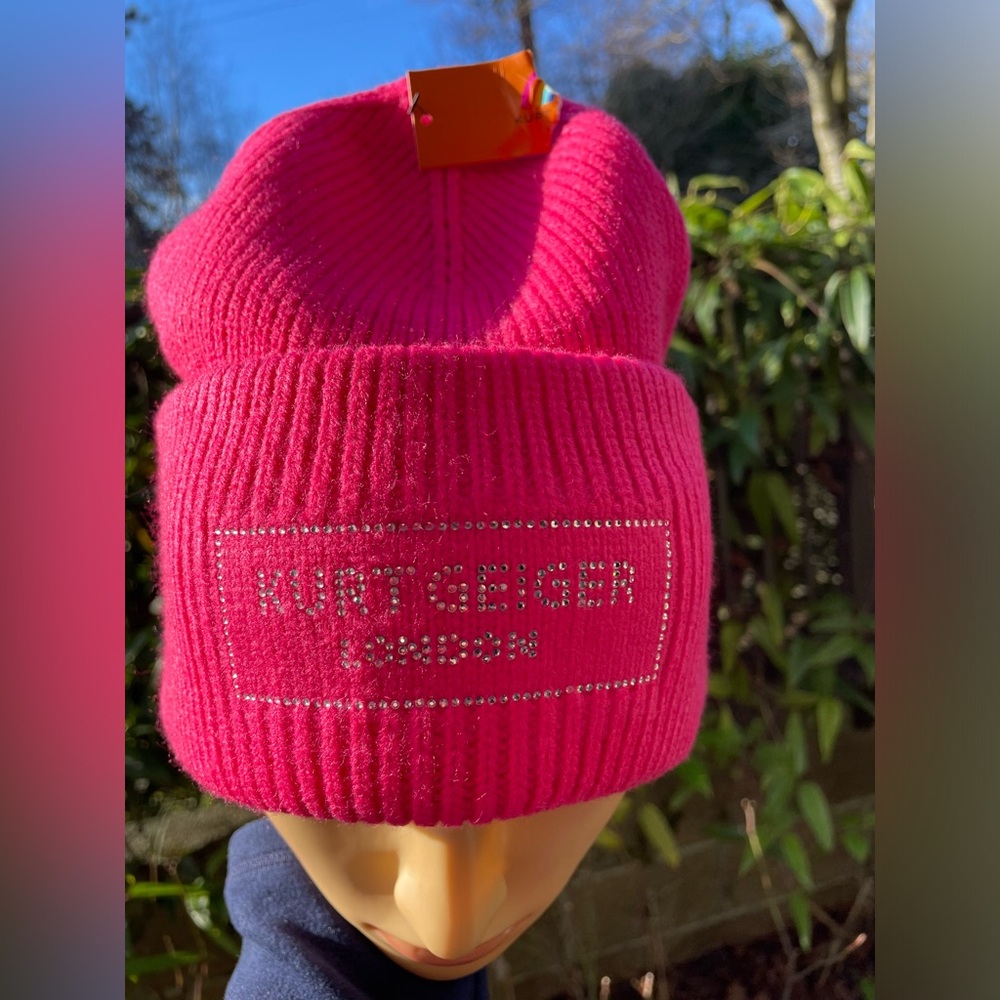 Kurt Geiger Vibrant Pink  Beanie. - Picture 3 of 15